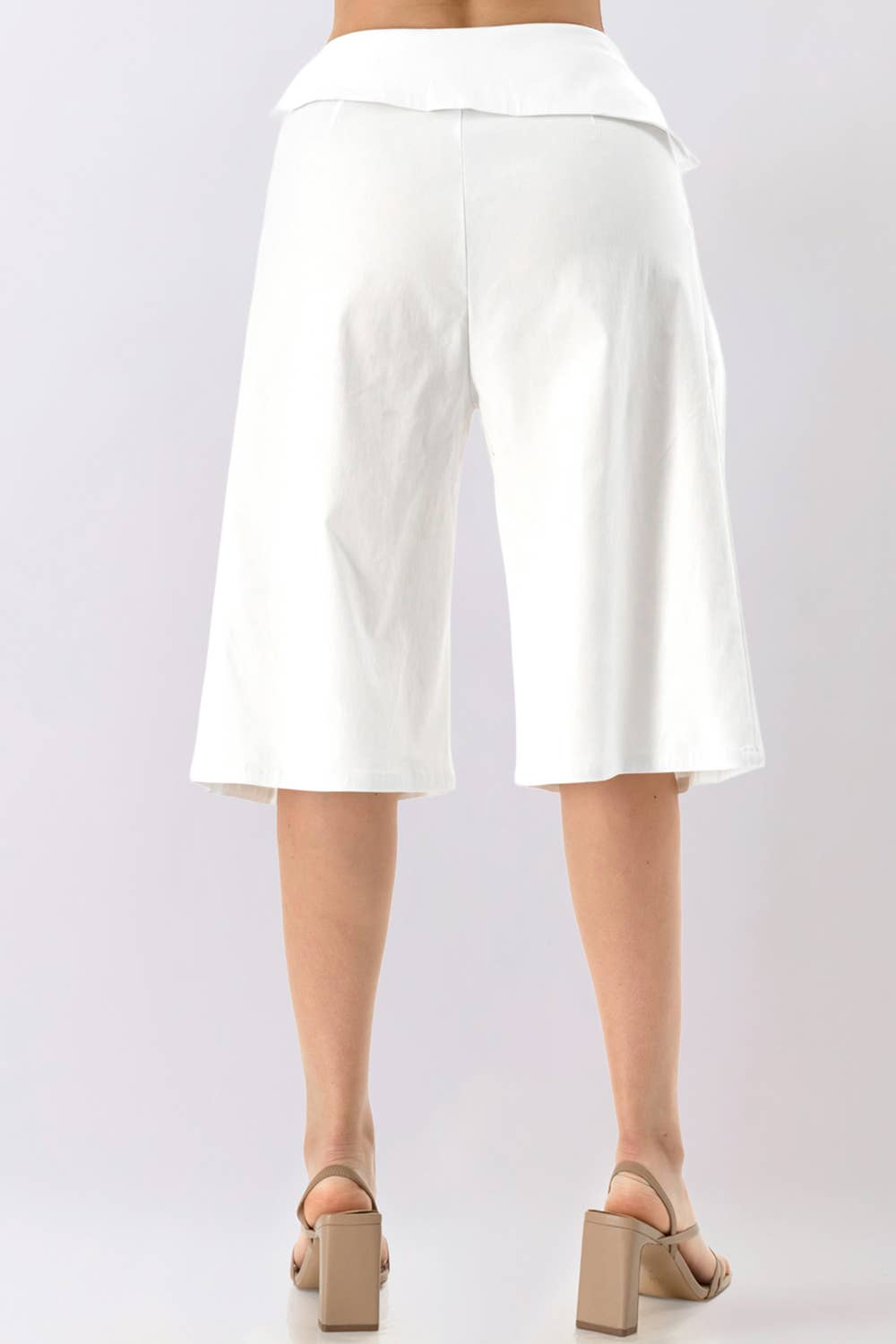 BP2958_Pleated Wide-Leg Bermuda Pants