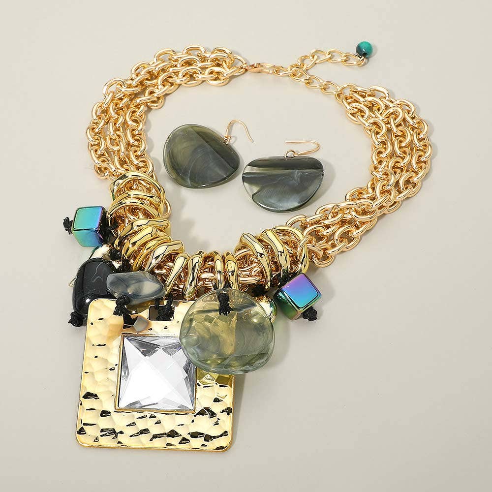 Bold Chunky Various Charm Beaded Statement Necklace