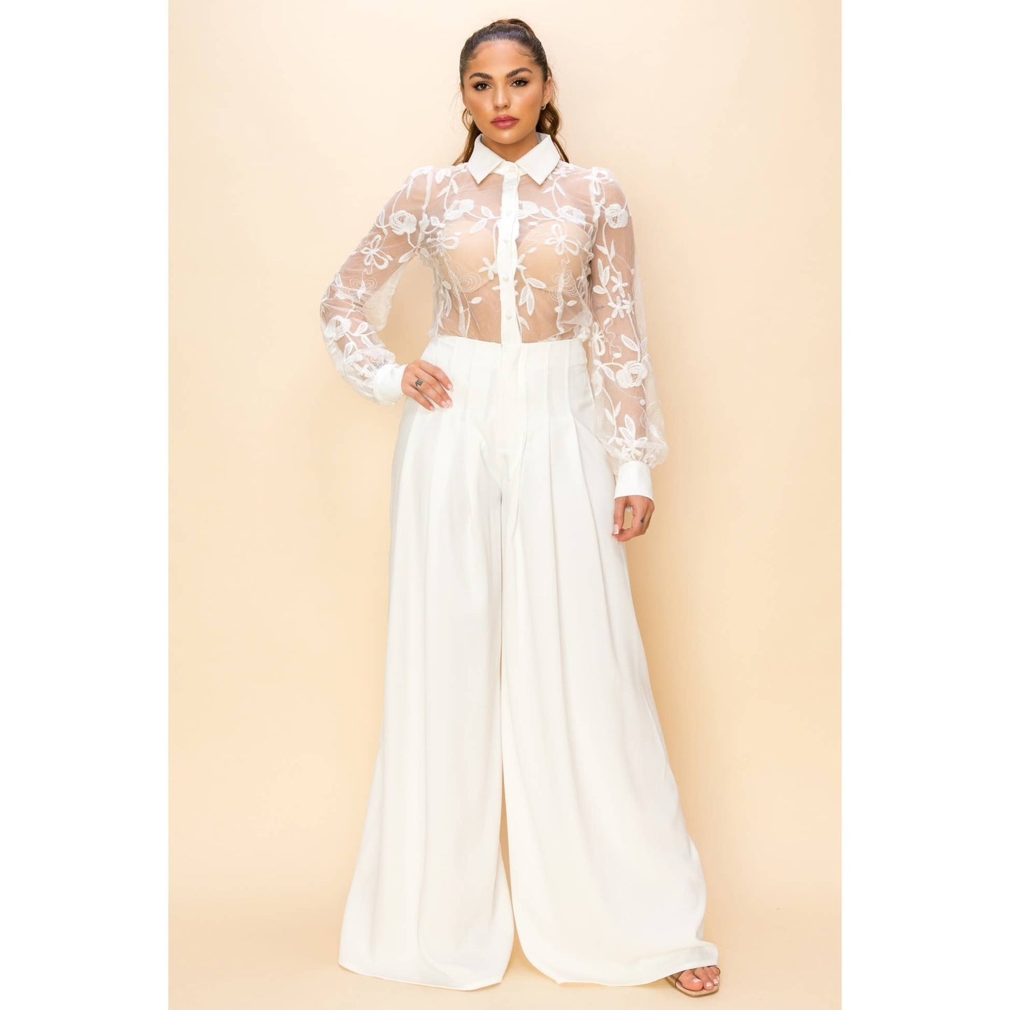 SP435122-1 - LACE TOP AND SOLID PANTS SET