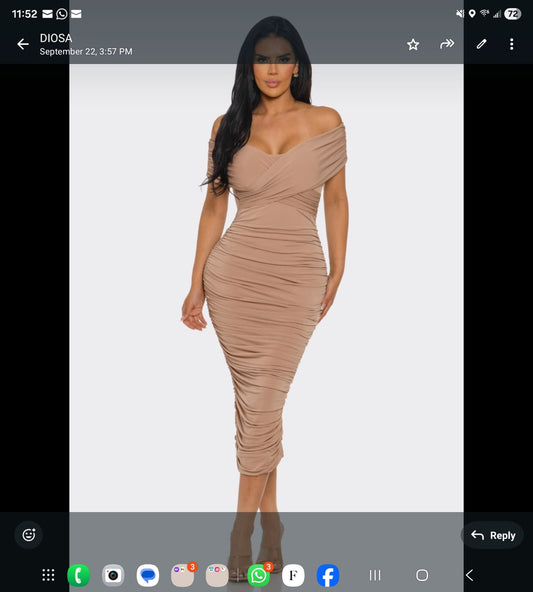 Off shoulder body dress