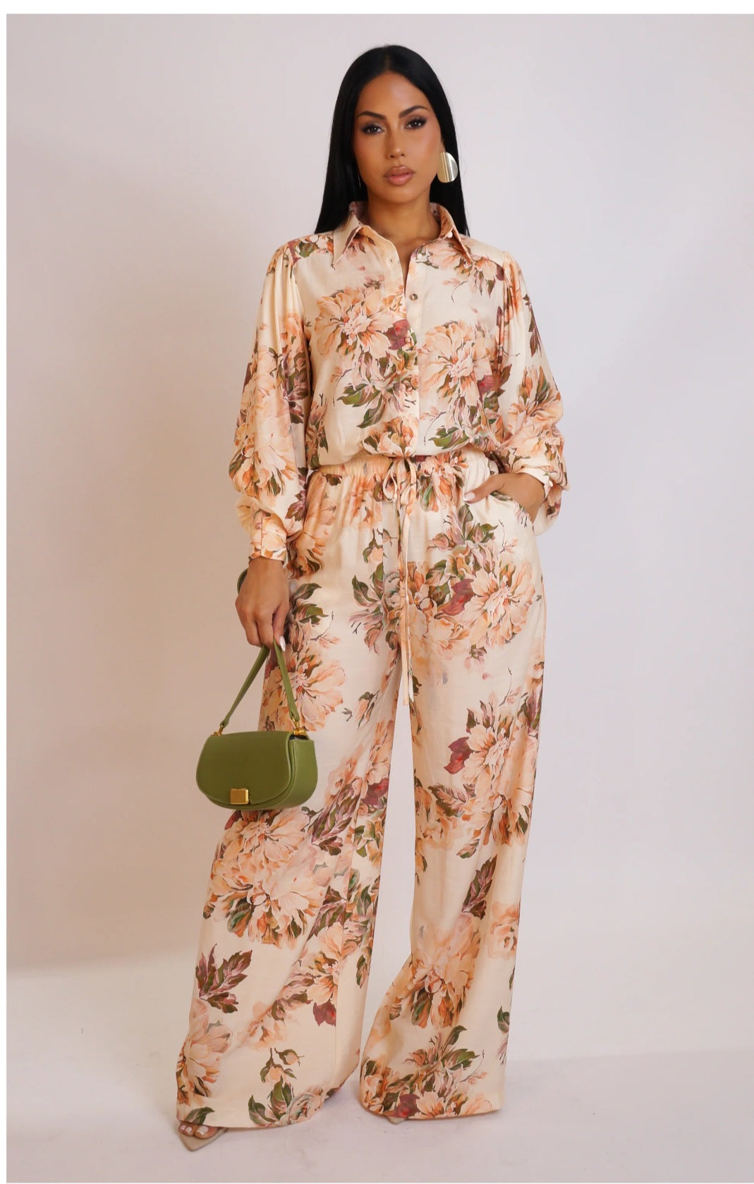 2pc light floral set